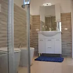 Casa Alcala Deluxe Guest house
