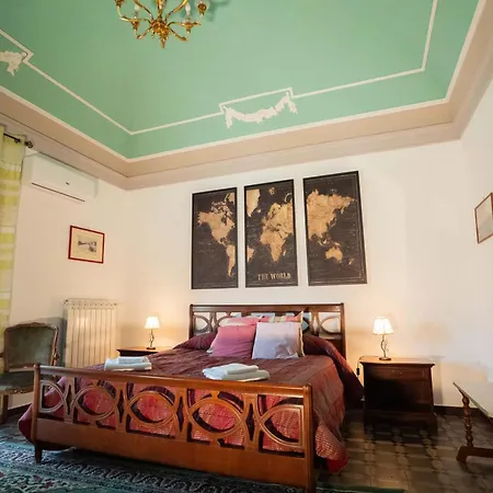 Casa Alcala Deluxe 招待所